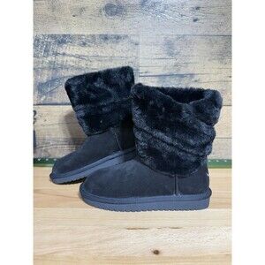 NEW- Koolaburra by UGG Women's Dezi Short Suede Boots Fur Black Size 6
